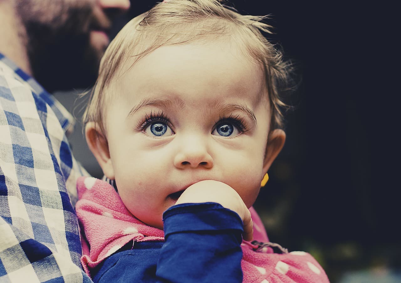 baby eyes